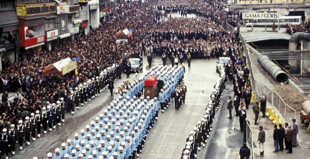 Turgut Özal'ın ölümünün 24. yıldönümü